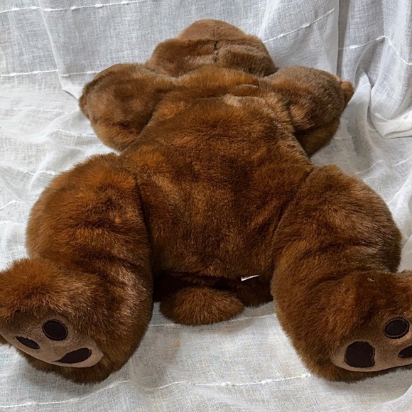 Vintage TY Classics PAWS the HUGE 30" Lay Flat Brown Bear Plush Teddy Bear 1996 - Picture 10 of 16